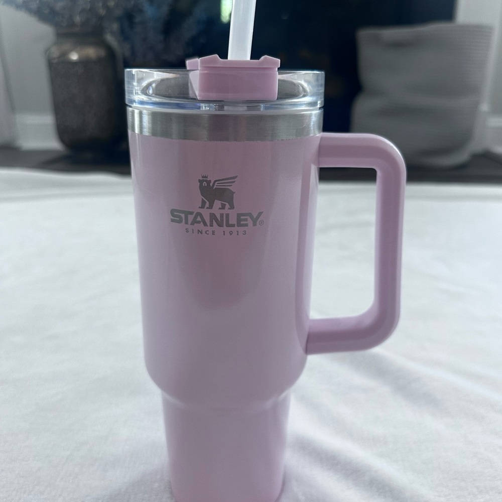 Pink 40 oz Stanley